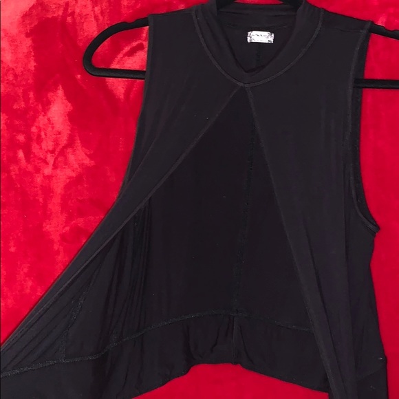 FREE PEOPLE WRAP AROUND PLUNGING SHIRT - Picture 4 of 5